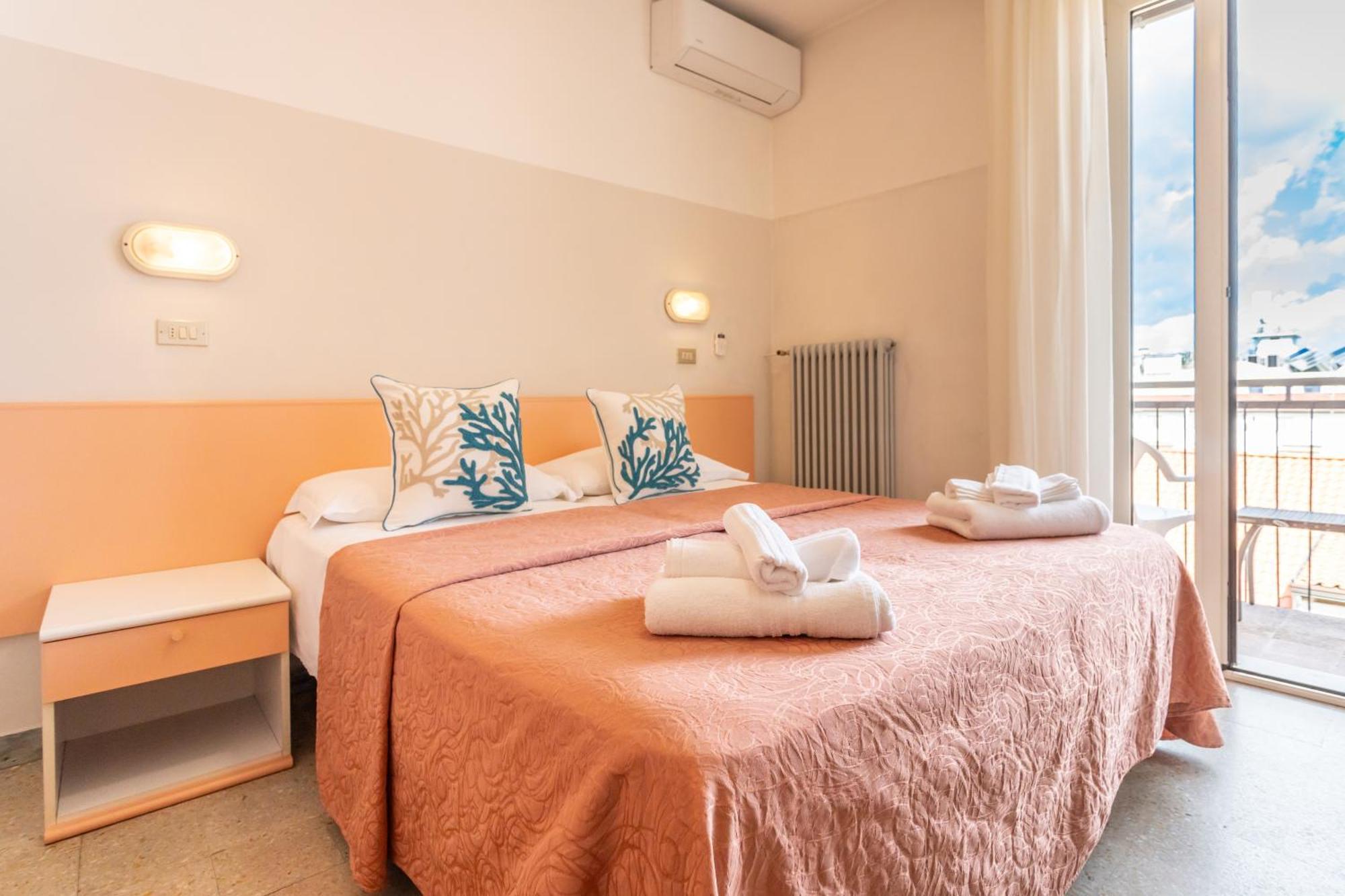 Hotel Selene - Vista Mare Ριτσόνε Δωμάτιο φωτογραφία