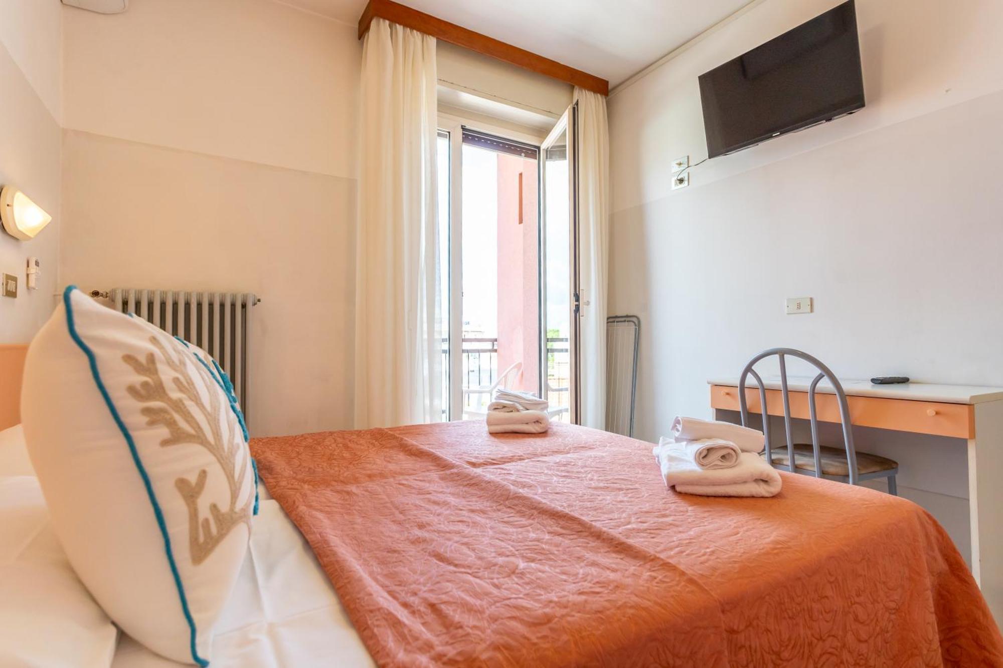 Hotel Selene - Vista Mare Ριτσόνε Δωμάτιο φωτογραφία