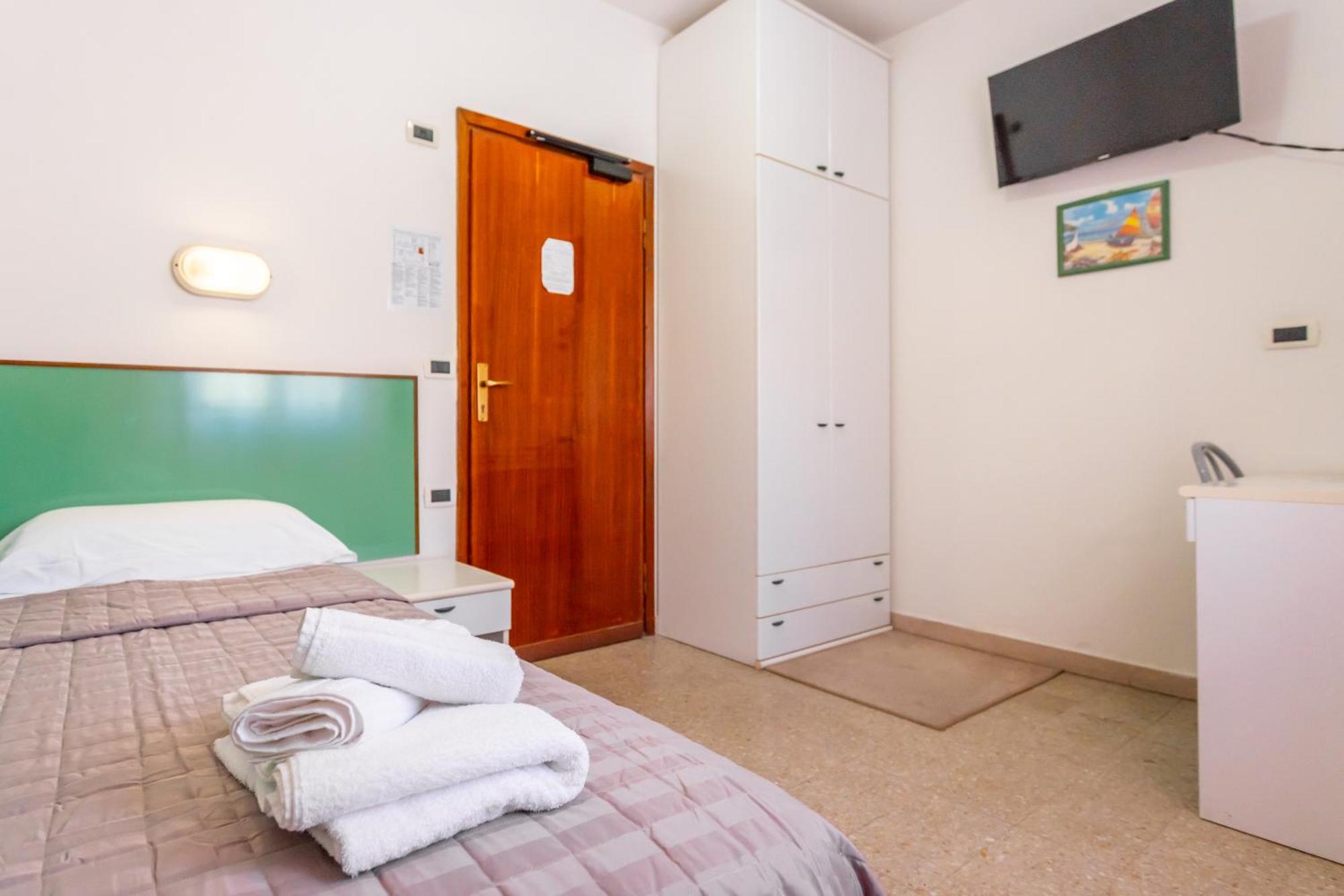 Hotel Selene - Vista Mare Ριτσόνε Δωμάτιο φωτογραφία